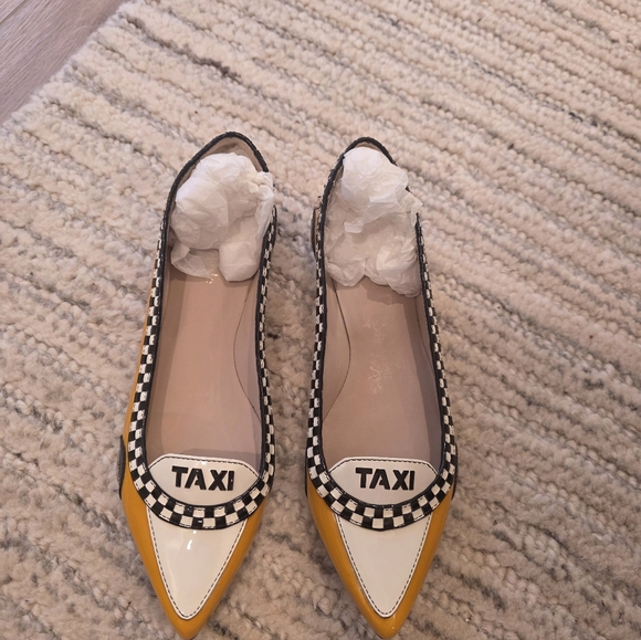 NEW Kate Spade New York Gogo Taxi Ballet Flats Size 7 Yellow White Black Patent - Picture 10 of 13